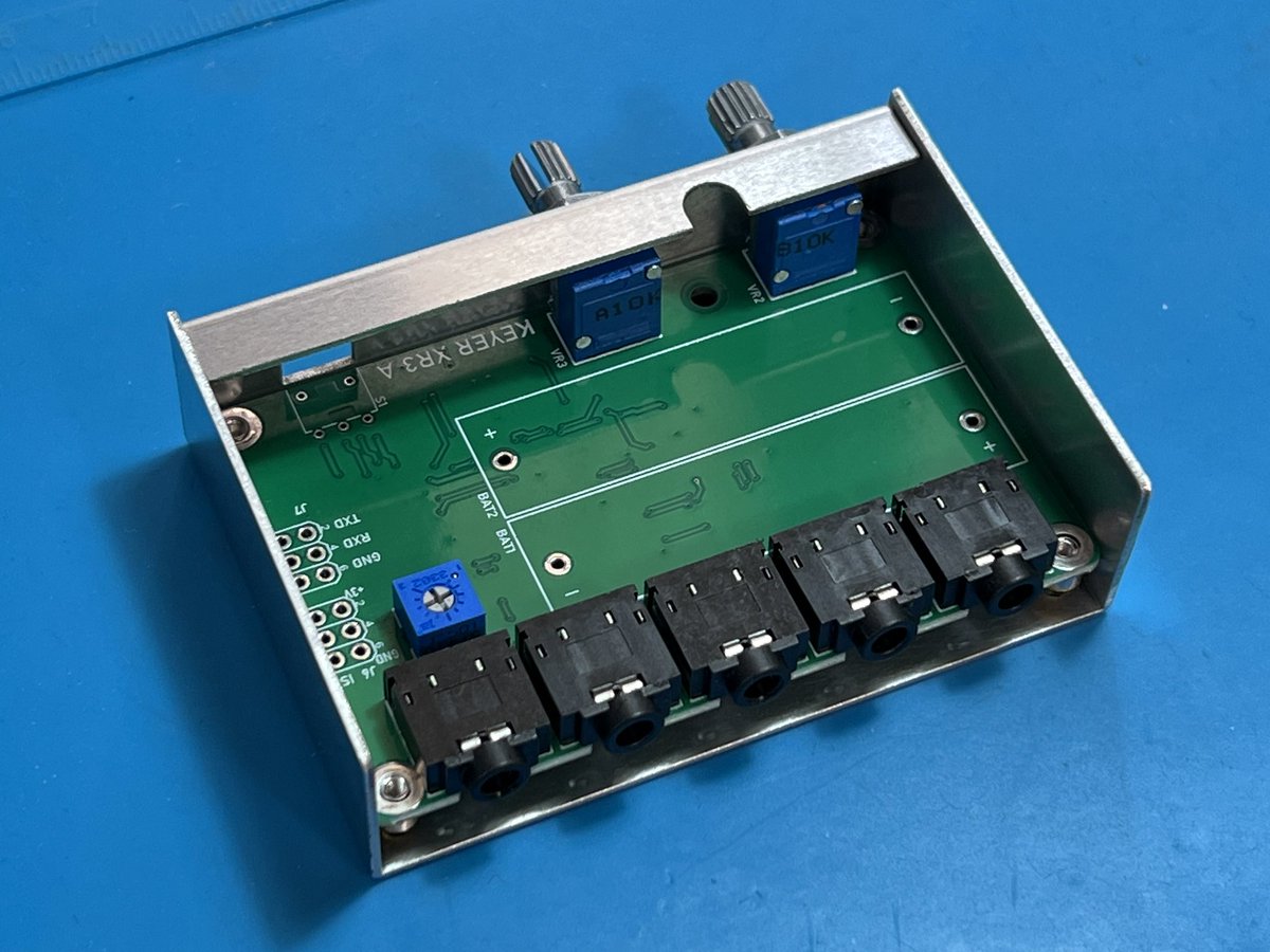 KEYER XR3の基板が届きました。ケースとの嵌合も問題なさそうです。