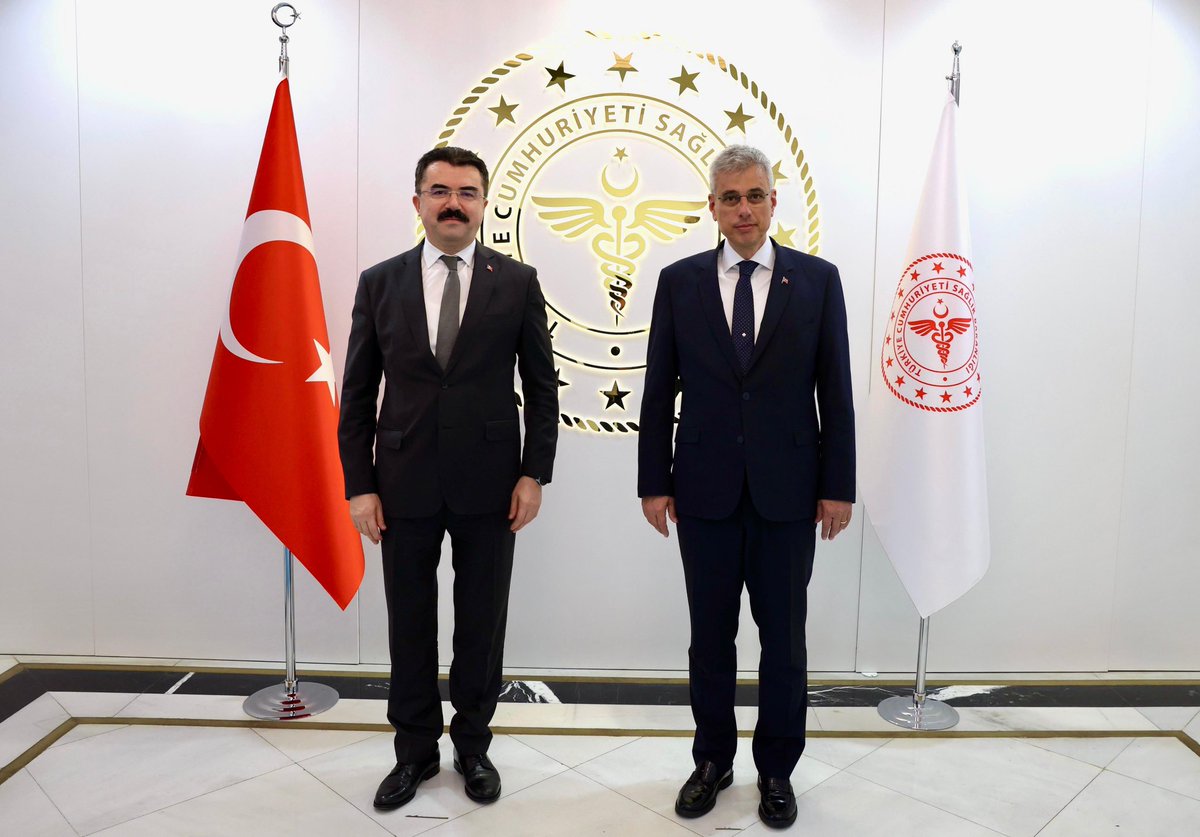 Millî Güvenlik Kurulu Genel Sekreteri Sayın Okay Memiş’i Bakanlığımızda ağırlamaktan büyük memnuniyet duydum. 

Nazik ziyaretleri için kendilerine teşekkür ediyor, görevlerinde üstün başarılar diliyorum.