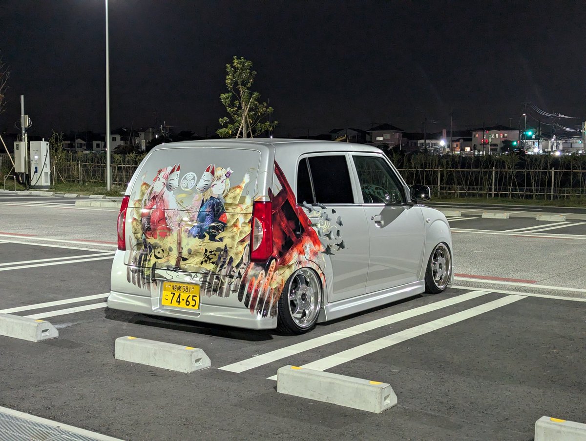 FOXページ コンコン on X