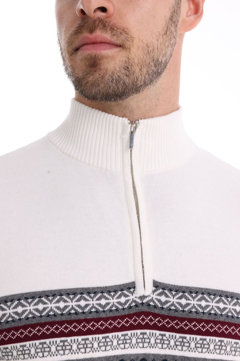 gear_outlet's tweet image. Stay warm and stylish this winter with our Men&apos;s Warm Winter Cotton Sweaters featuring ethnic patterns! perfect for layering or standalone looks. Shop now and embrace the warmth!

#WinterSweater #EthnicPatterns #MensFashion

gearoutlet.co.uk/products/mens-…