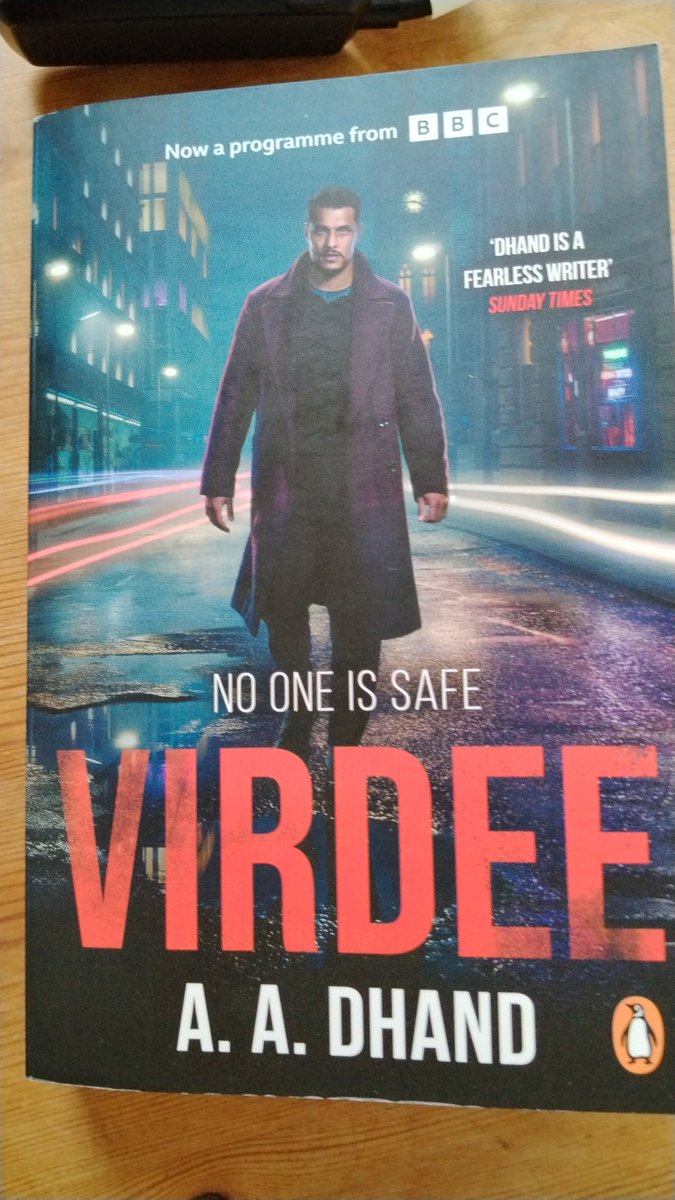 chrisoak73's tweet photo. @goodreads https://t.co/NoOqp9Tqo5