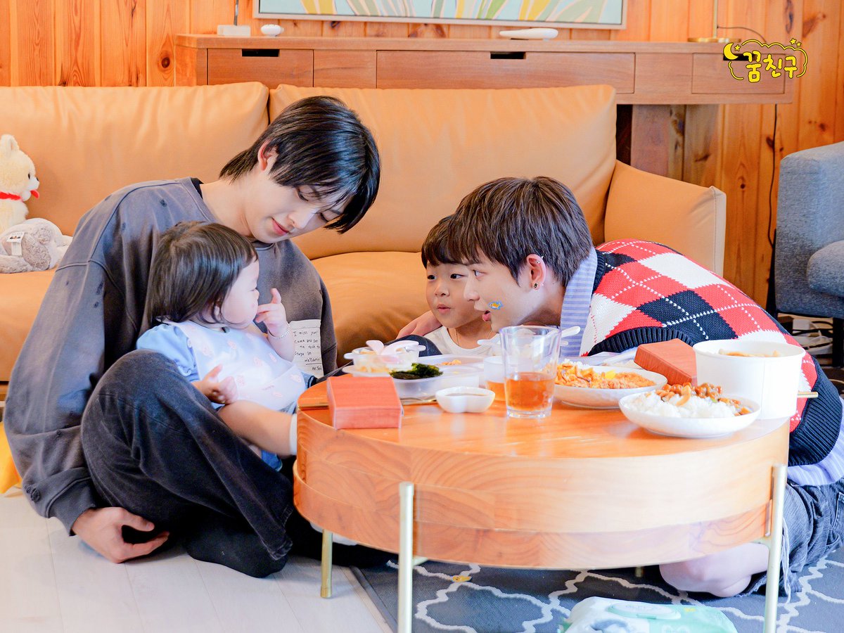 nyeo0598's tweet photo. 내 이데아야 이게 내 이데아야 https://t.co/8VlCkGFFDy