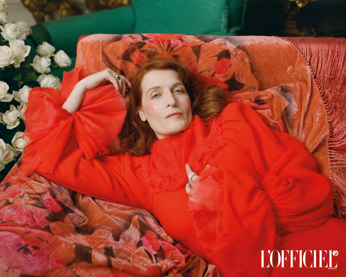 inklungz's tweet photo. CHECK ON YOUR LOCAL FLORENCE AND THE MACHINE FAN BECAUSE I ASSURE YOU, WITH FULL CERTNANITY, THEY'RE LOSING THEIR MIND RIGHT NOW https://t.co/FJk9AeCtNd