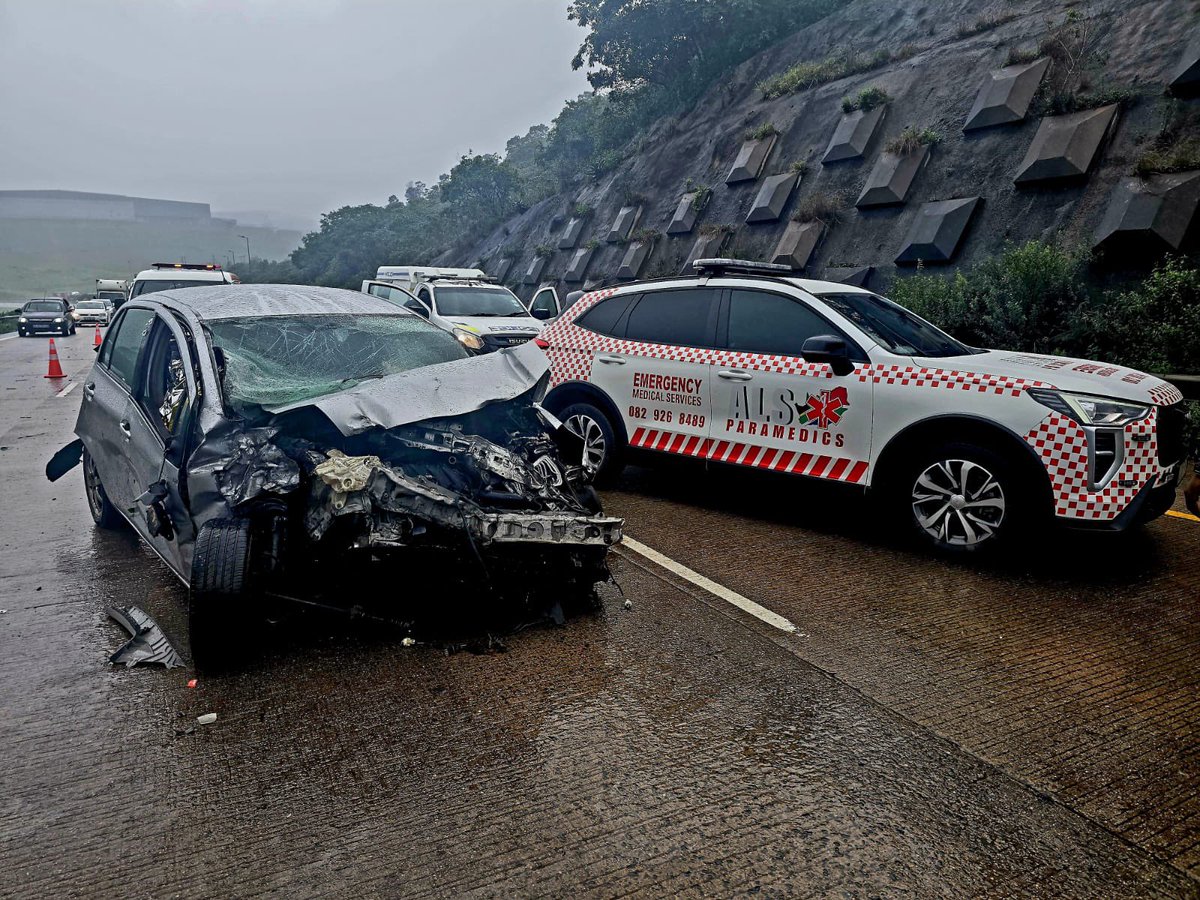 Man Killed in Cato Ridge Crash

Just after 1:30pm, ALS Paramedics responded to a crash on the N3 near Cato Ridge where a car collided with the rear of a truck. A man in his forties was found entrapped with fatal injuries and declared deceased on scene.