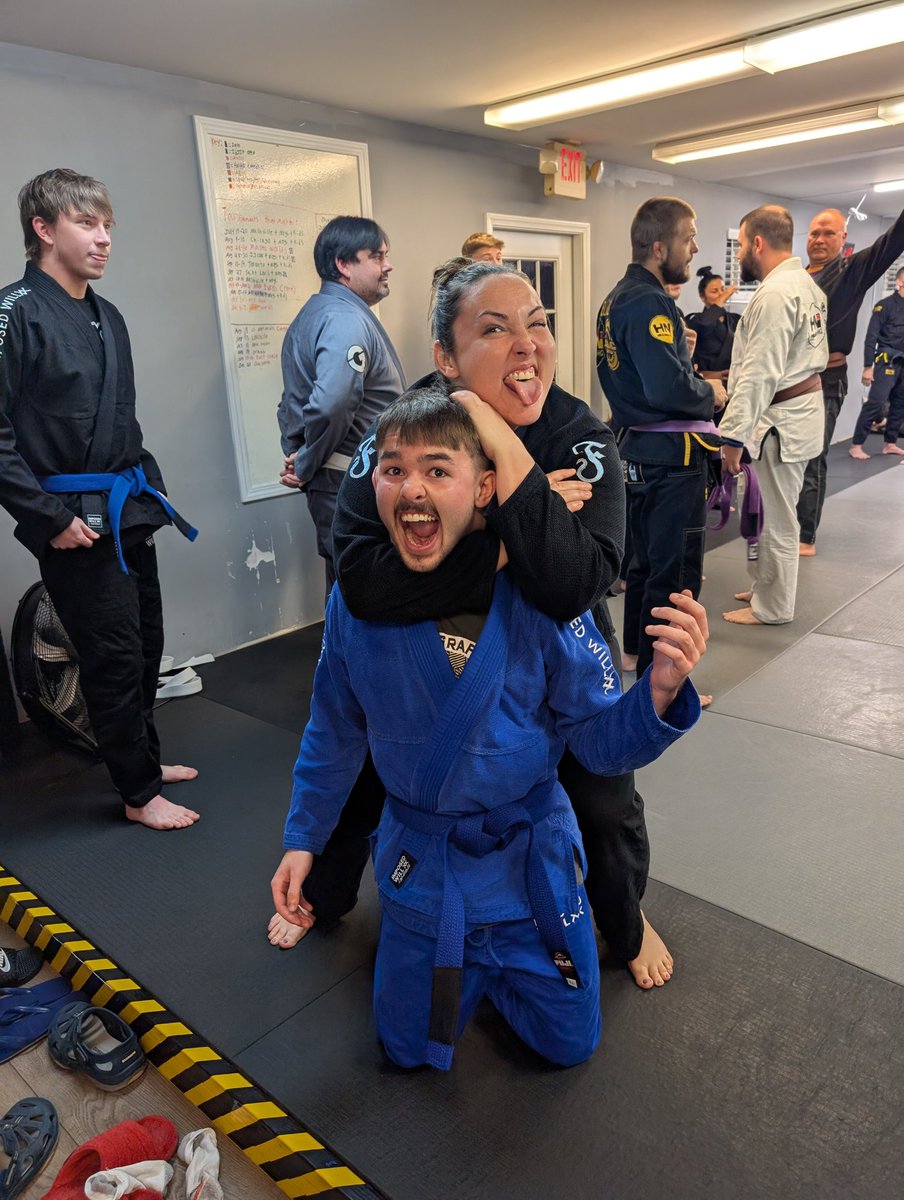 My favorite white belt (my nephew) is now a blue belt.💙
#jiujitsu
#bjj