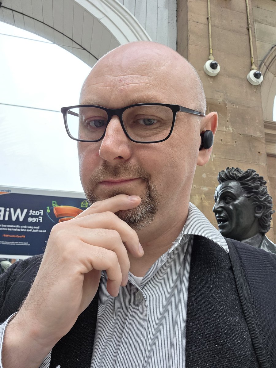Del_Boy_Guru's tweet photo. Liverpool! I am so totally in you now!
Now to find the rest of my WolfPack ๐บ
Then forward to @Format_Group for a evening of Community shenanigans ๐ฎ๐ฏ๐โฉ๏ธ
#FormatGG
#ForwardToFormat
#FormatFrenzy https://t.co/5aQFUw7M9R