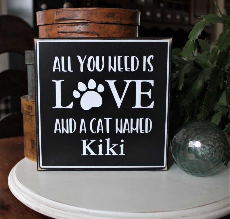 CountryWorkshp's tweet image. #Cat Sign #Personalized All You Need is Love and a Cat named &quot;your cat&apos;s name&quot; #CatLover  #smilett23 Custom Sign etsy.me/3LBl9kr via @Etsy