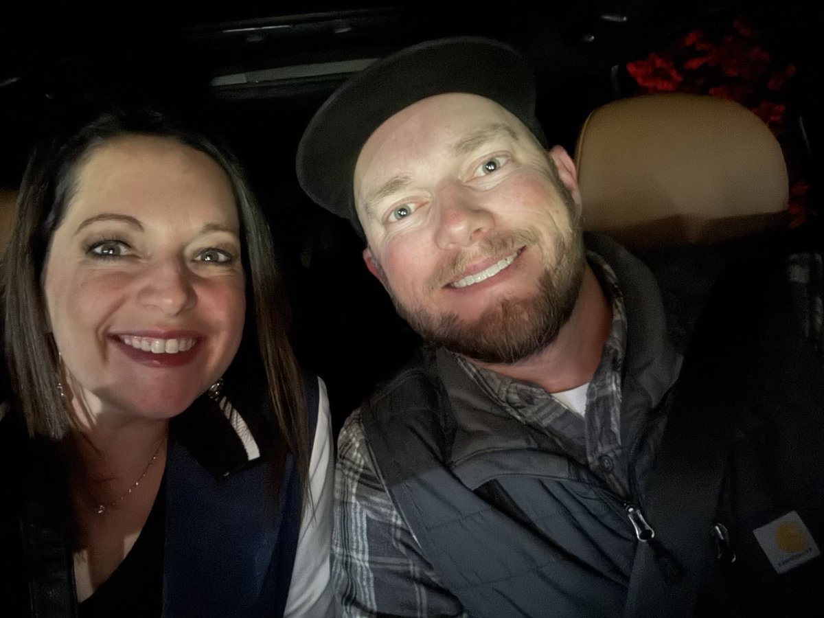 Corey and I attended the 44th Annual Law Enforcement Appreciation Dinner.

These brave men and women dedicate their lives to protecting our communities. Their courage, sacrifice, and commitment to public safety make South Dakota a better and safer place to live.

Thank you to all