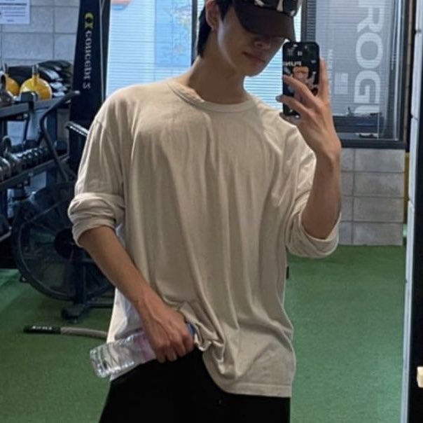 リオズがリオくんと遭遇した時、夜危ないからね って地下鉄まで送ってくれて、最後まで見送ってくれたって話思い出して今死んでる
女の子だからって思ってるのもやばいし、いざとなれば守ってくれるんですか？
死にます