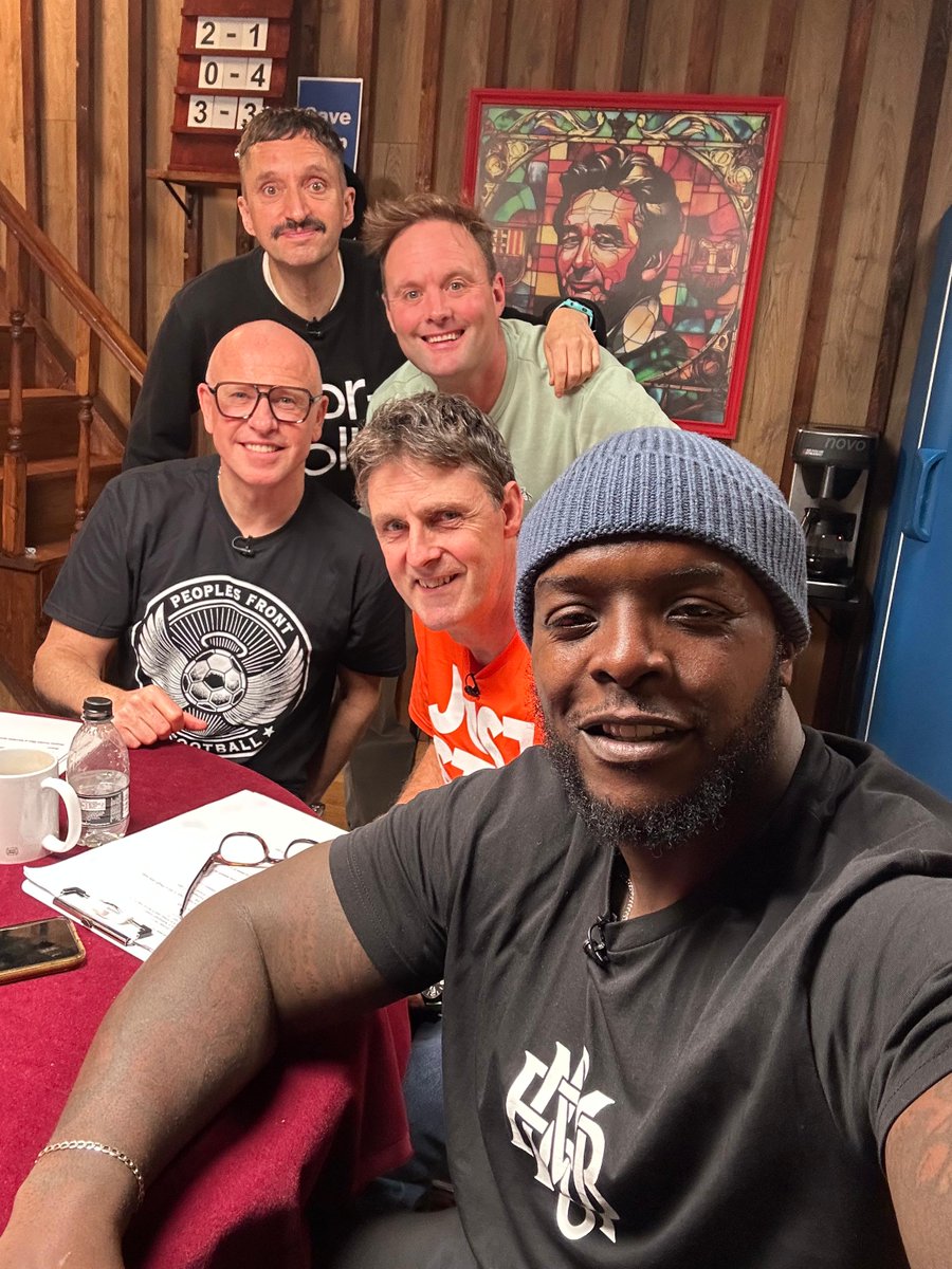 PeoplesBall's tweet image. A few of you guessed it...
@daRealAkinfenwa joins the comrades this week 💪⚽️

But does he join the PFF? Find out tomorrow on Episode 6.