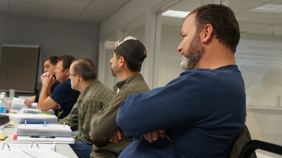 Did you know that Sponge-Jet hosts multiple AMPP certification courses each year? 

Whether you're renewing your certification or earning it for the first time, join us at SJHQ this December:

CIP-1 (Dec 1-6): spongejet.com/events/coating…
CIP-2 (Dec 8-12): spongejet.com/events/coating…