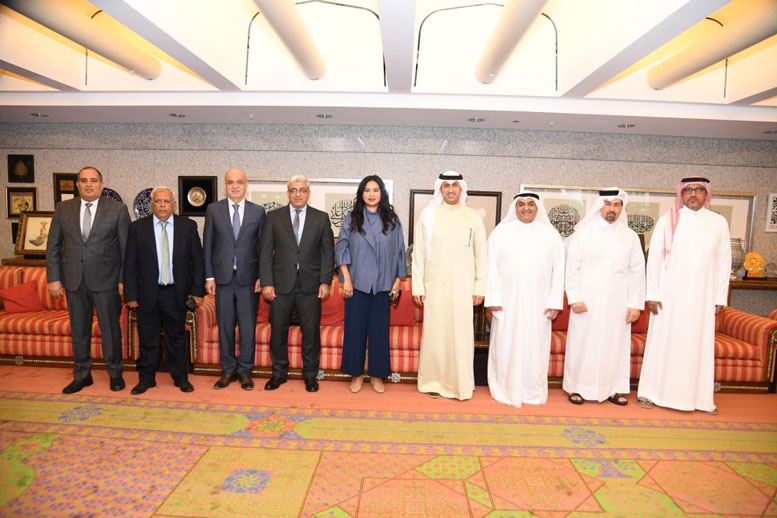 عقد المكتب التنفيذي لمنظمة الأقطار العربية المصدرة للبترول (أوابك) اجتماعه الرابع والسبعين بعد المائة في دولة الكويت بتاريخ  30 أكتوبر 2025 ميلادية برئاسة سعادة الشيخ الدكتور نمر فهد المالك الصباح، ممثل دولة الكويت في المكتب التنفيذي للمنظمة، التي تترأس الدورة لعام 2025.