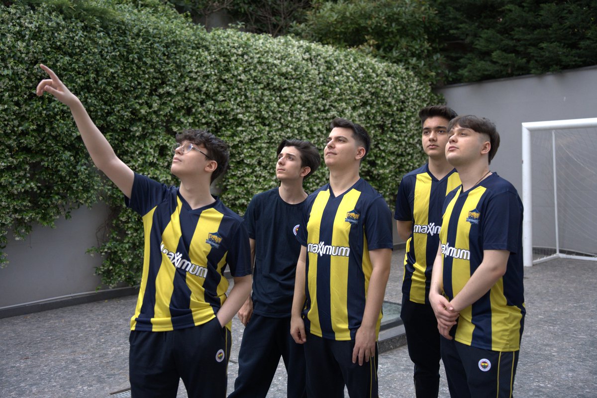 FUT ibonata tweet media