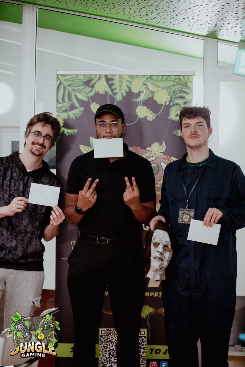 [Wingraphic 25.10 – Gaming Café]

Thanks to everyone who joined the fun 👻🕹️
Special thanks to <a href="/videogameslu/">videogames.lu</a>  for the awesome collab! 🙌
See you next time! 🎉

---
#Gaming #Luxembourg #Wingraphic #Halloween #SmashBros