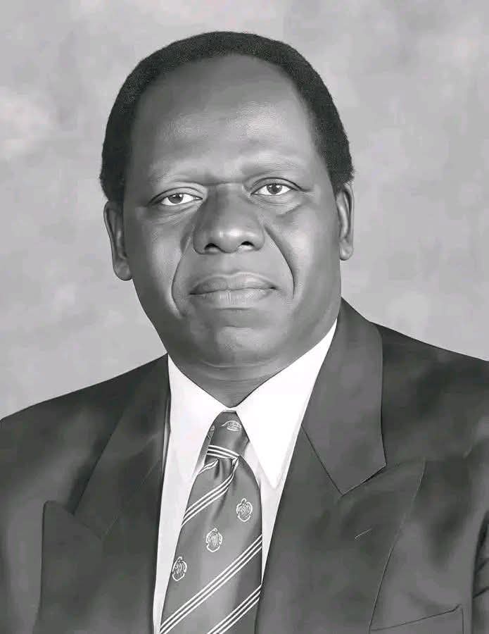 TheRealisticGuy's tweet image. This was the only intellectually and politically powerful politician who would have changed the #luhya politics in a major way!  #KijanaWamalwa