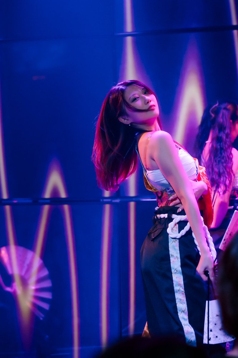 pabcsphoto's tweet image. 2025.10.25❤️🐈‍⬛
ENCHANTED LAND -THE SHOW-

魔性の女の&quot;抗えない耽美な引力&quot;の時の表情が大好きすぎて、冗談抜きで毎回見ちゃうし写真撮っちゃう。1枚目のところ。
ニコニコ踊ってる数秒後にこんな表情できちゃうのほんとすごすぎる🥺♡
@m_i_r_ee 
@AET_ETL 
#ENCHANTEDLAND_now #etl_now