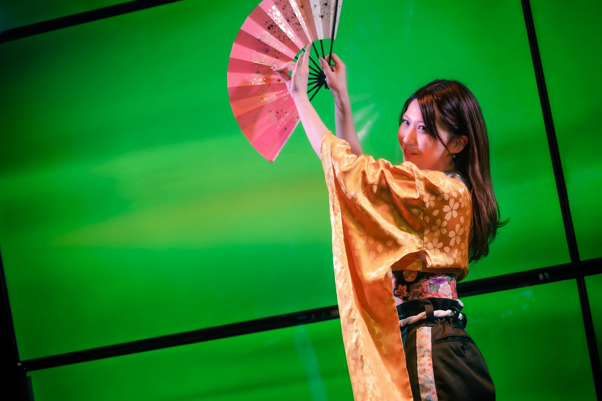 pabcsphoto's tweet image. 2025.10.25❤️🐈‍⬛
ENCHANTED LAND -THE SHOW-

魔性の女の&quot;抗えない耽美な引力&quot;の時の表情が大好きすぎて、冗談抜きで毎回見ちゃうし写真撮っちゃう。1枚目のところ。
ニコニコ踊ってる数秒後にこんな表情できちゃうのほんとすごすぎる🥺♡
@m_i_r_ee 
@AET_ETL 
#ENCHANTEDLAND_now #etl_now