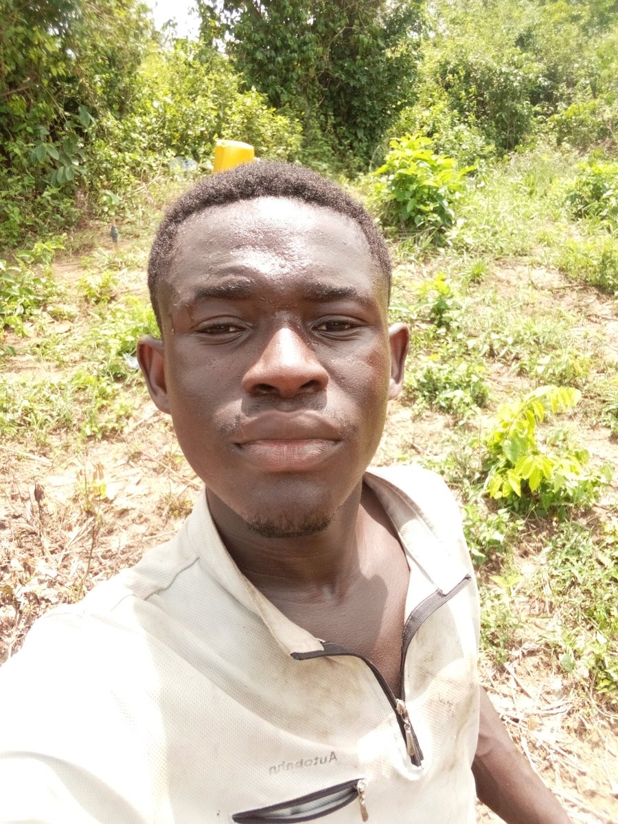 cyklonehateka's tweet photo. If you like give up.. Tech changed my life.

I used to see posts from @DThompsonDev about how he used to be a cashier and cook, but software development helped change his life. 

I locked in and put in all the effort and now I get to live what I imagined then.

I will help you get into tech and make easier for you what I struggled with, because I had no one to guide me.

The year is not 2015 anymore so I’ll teach you the tech to you need to know to ensure you stay afloat in this AI driven era.

No MERN Stack🚫
