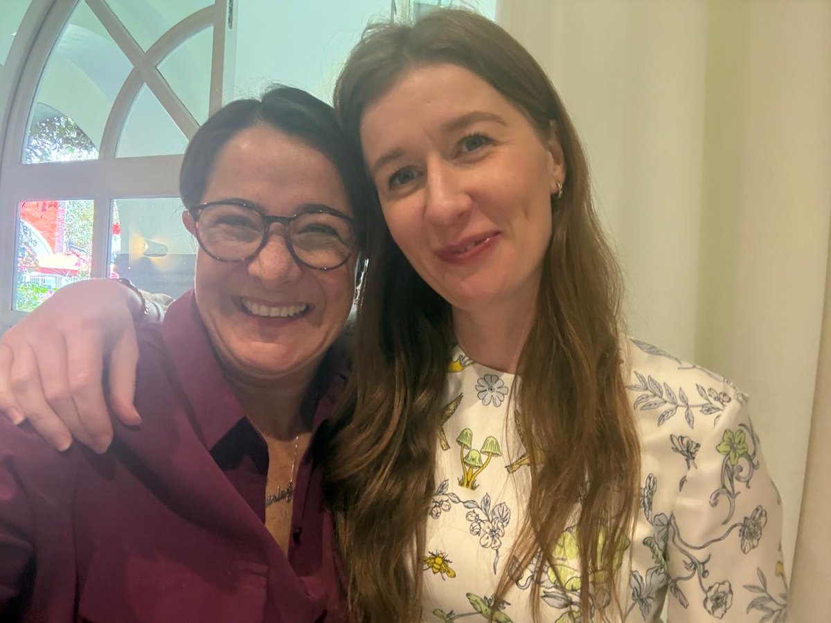 ✨ Orgullosísima de ser parte de este gran equipo y de un evento sin precedentes: el lanzamiento de Omni en México, una iniciativa que marca el camino hacia un México sin humo y una Latinoamérica líder en Reducción de Daños por Tabaco. 

#CreatingABetterTomorrow #Omni