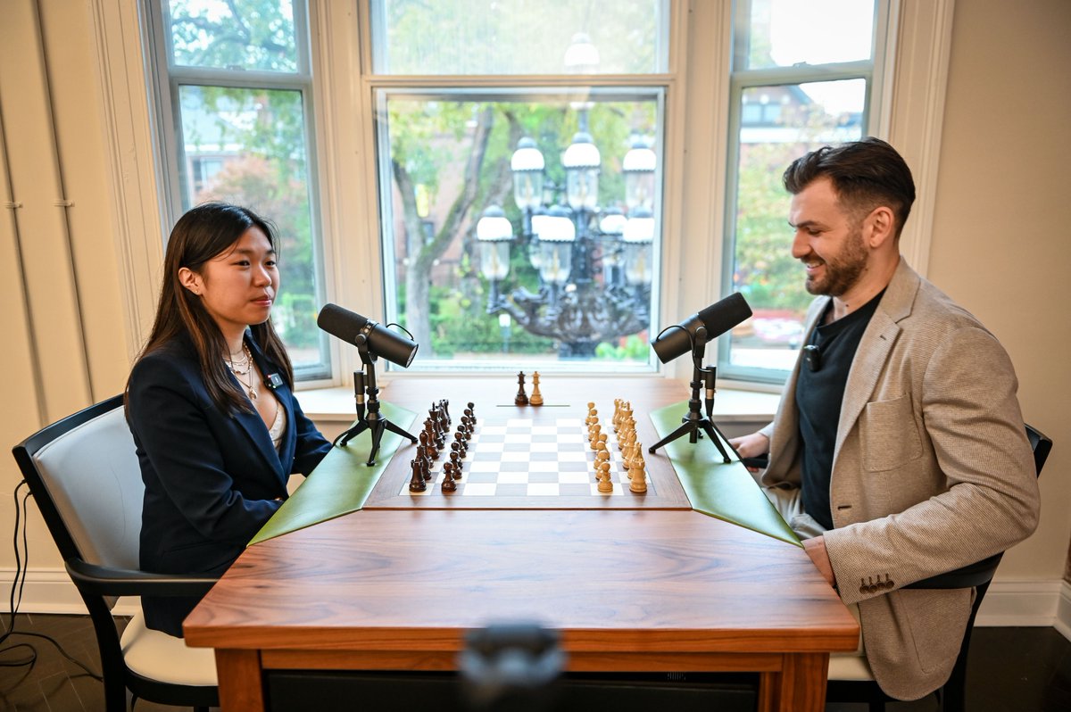BrezinaJohn's tweet image. @CristianChirila interviews world #1 @MagnusCarlsen and the 2025 US Champions @FabianoCaruana &amp;amp; @carissayipchess at the @STLChessClub during media day before the start of Clutch Chess. @CSQpod