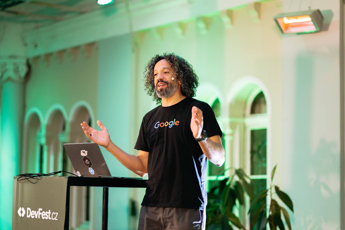boredabdel's tweet image. Few more shots 📷 from #DevFestCZ 🇨🇿
Thank you again for having me folks. It was a great event 🙌
#GoogleCloud #DevRel #GoogleForDevs