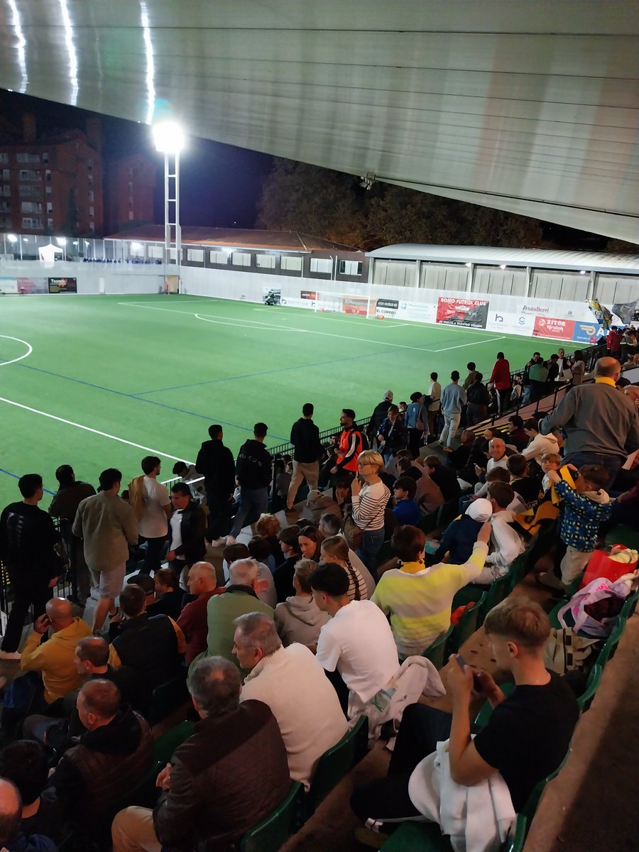 Vuelven a la Copa tras cuarenta años. 
<a href="/cdGetxoOficial/">CD Getxo</a> <a href="/Alaves/">Deportivo Alavés</a>
#lacopamola #CopadelReyMAPFRE