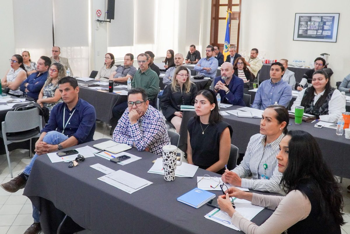 Capacitación sobre Control Interno y Administración, impartida a a los equipos de trabajo de las entidades y dependencias que forman parte de la Coordinación General Estratégica de Gestión del Territorio.