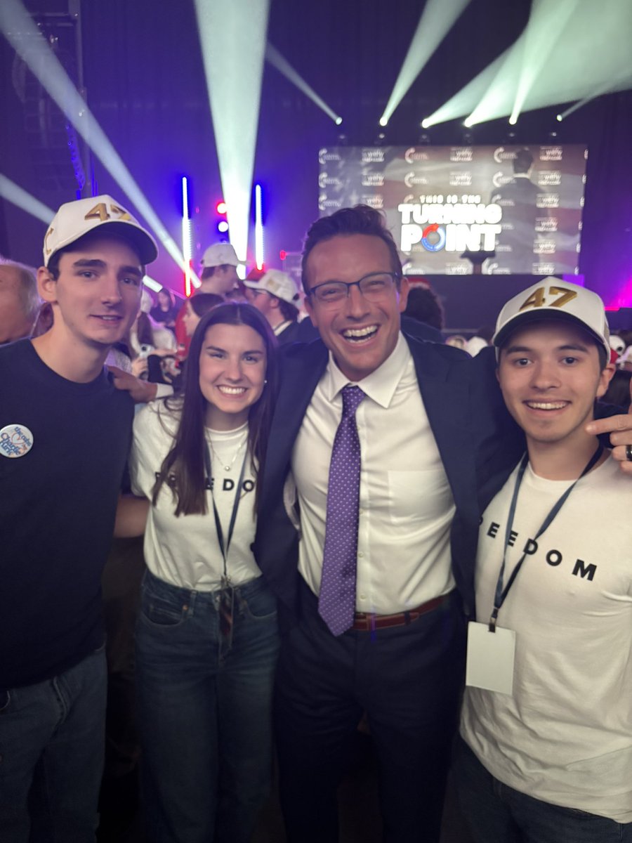 umdeclaration's tweet image. Nothing but smiles with our scholars at @olemisstpusa event with Erika Kirk &amp;amp; Vice President, JD Vance!! So honored to be apart of this event and supporting our young conservatives!
