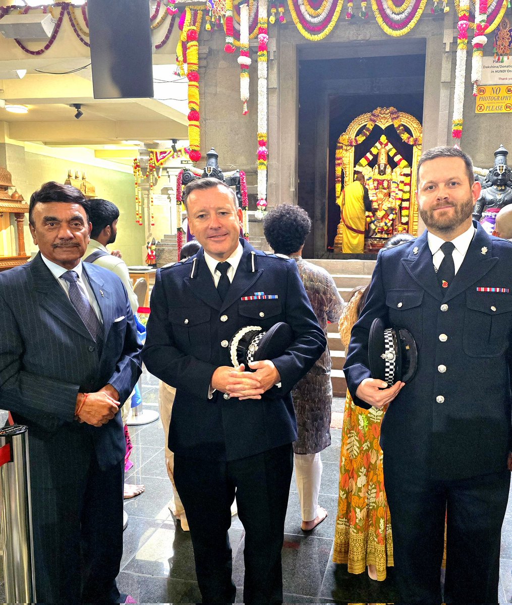 West Midlands Police continued support and Engagement with Multi Faith and Diverse Communities. Mr Scott Green Deputy Chief Constable WMP visit to Shri Venkateswara (Balaji) Hindu Temple, Tividale received a warm welcome from Mr Mark Gifford Executive Officer on behalf of Dr