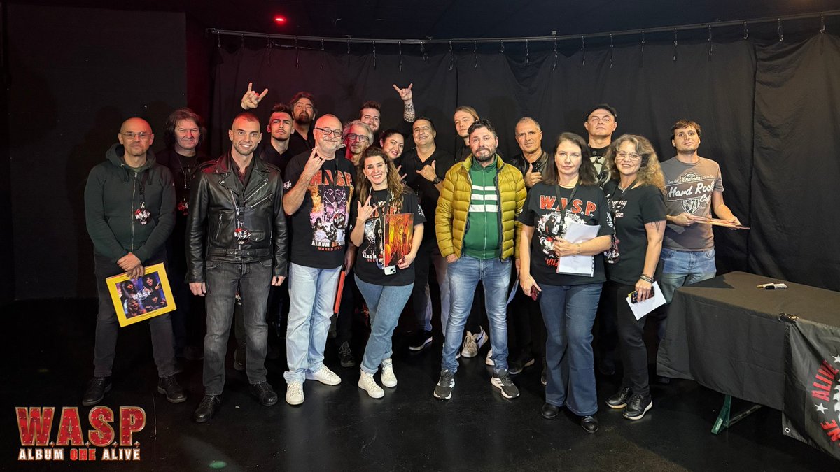 WASPOfficial's tweet image. The final group of WASPnation VIPs at the MILAN, ITALY show! Thank you to everyone who attended a VIP on the W.A.S.P. Album ONE Alive world tour!