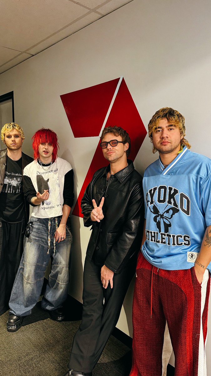 bestofsos's tweet image. the boyz.