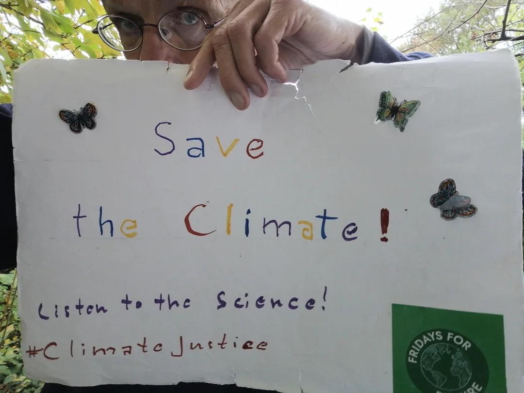 endelstamberg's tweet image. #ClimateStrike Week 318

#FightFor1Point5 Week 253

There will be only a livable future with climate and social justice !
❤️ ☮️ 🌍 🌏 🌎 💧 🌳 🌱 🌿 🌺 🌼 🏵️ 🌻 🌞 🦋

#FreePalestine🇵🇸 #FreeCongo 🇨🇩 #FreeSudan🇸🇩 
#ClimateActionNow #EndClimateImperialism #twiff #FFFMapSolidarity