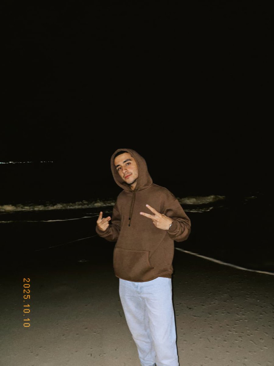 كل إللي اتقال إشاعات أنا والجيد جدا اخوووات♥️😂
اللهم لك الحمد حمدا كثيرا طيبا مباركا فيه♥️
#senior_2027⏳