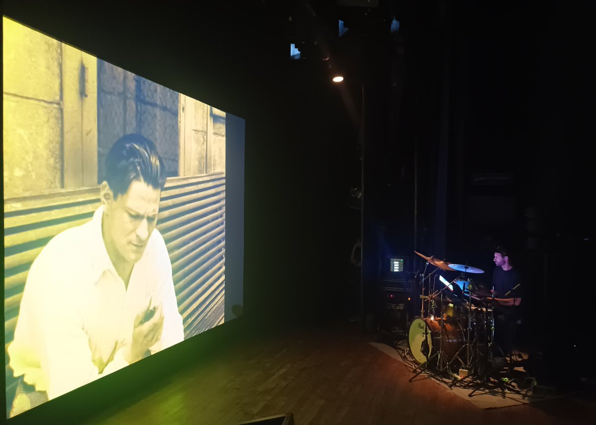 IndianMuseumKol's tweet image. Indian Museum, Kolkata, with French Institute in India &amp;amp; Alliance Française du Bengale, hosted Paris Qui Dort — a captivating ciné-concert by Stéphane Scharlé, blending film, music &amp;amp; culture. 🎬🎶🇮🇳🇫🇷
#IndianMuseumKolkata #ParisQuiDort #CulturalExchange #CineConcert #ArtAndMusic