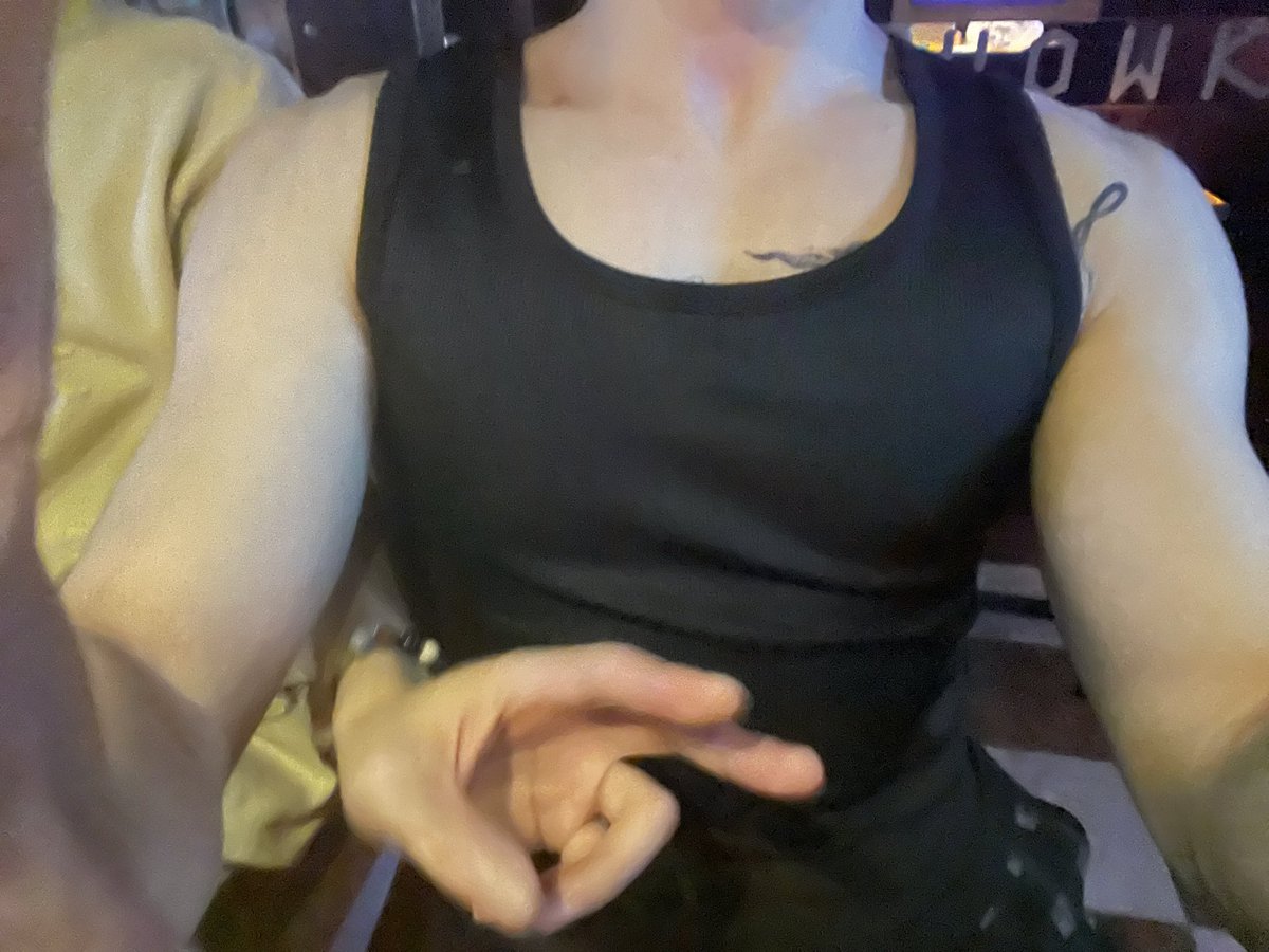 想艹 b 了，粉丝优先