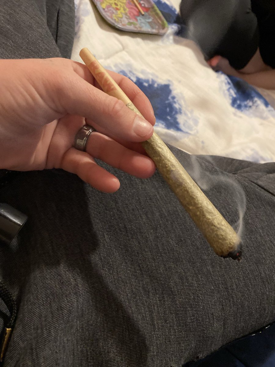 Cheers to life 💨😶‍🌫️🍃