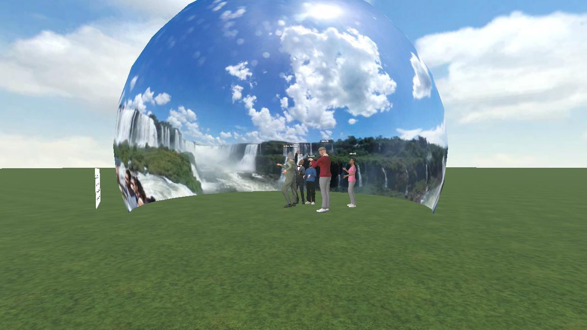 Last week, two Spanish classes at Rectory School practiced navigating in virtual reality, then explored 360° images of South American locations, discussing what they saw in Spanish using their unit vocabulary.
They then traveled to the rainforest where students searched for IFX