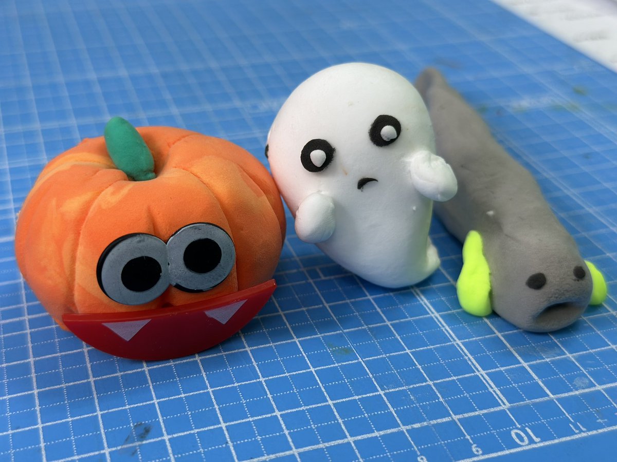 m_723_channel's tweet image. 『村上奈津実のなっチャンネル 第156回』ご視聴ありがとうございました!
今回の衣装いかがでしたでしょうか🧙♀️
皆さんから送られた"呪文&セリフ"と戦う魔法少女ナツミンは激闘により疲労困憊となりました…
今回、衣装はEpetice(エペティス)さんにご協力いただきました👗
 #うになる