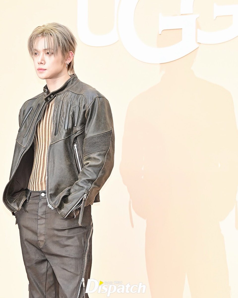 TomorrowXMoa403's tweet photo. "يونجون في حدث التقاط الصور للعلامة التجارية UGG في سيول"

#YEONJUNxUGG #YEONJUN
#TOMORROW_X_TOGETHER

{🐚} https://t.co/MhWNiiu37T