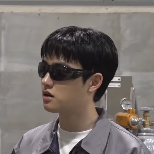 dohsza's tweet image. now that’s a face