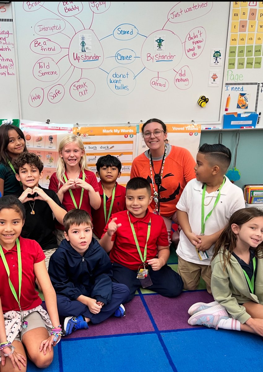 Rebecca Curran tweet media