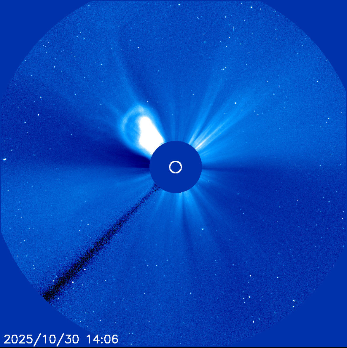 Lasco C3 image from today. Interesting object to the top left hand side of the Sun. Is it Atlas 3i or something else?
#atlas3I #space #astronomy