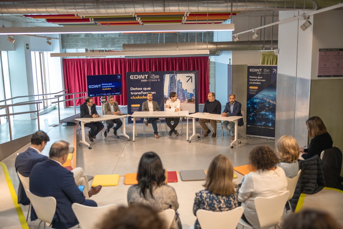 Seguimos dando pasos para poner en marcha una iniciativa que sirva para

↗ Mejorar la vida de nuestros ciudadanos, 
↗ Anticiparnos y ofrecer soluciones a sus problemas 
↗ Y hacer ciudades más inteligentes, sostenibles y que cuiden de la gente.

#EDINT #TerritoriosInteligentes