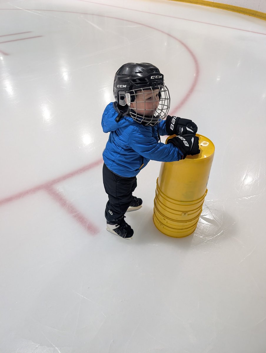 lawluke's tweet photo. A great morning of skating with Ryan! https://t.co/breg7zKTGT