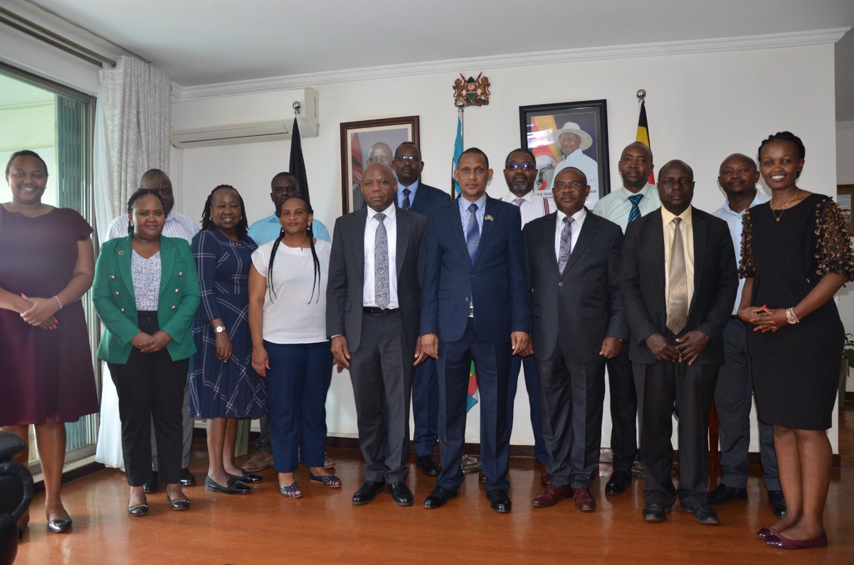 SuleimanRoba's tweet image. It’s never easy to say goodbye to such an incredible team. I’m deeply grateful for the wonderful memories, teamwork, and friendships we built during my tour of duty at the Kenya High Commission in Kampala. My heartfelt thanks to everyone for organizing a beautiful farewell party…