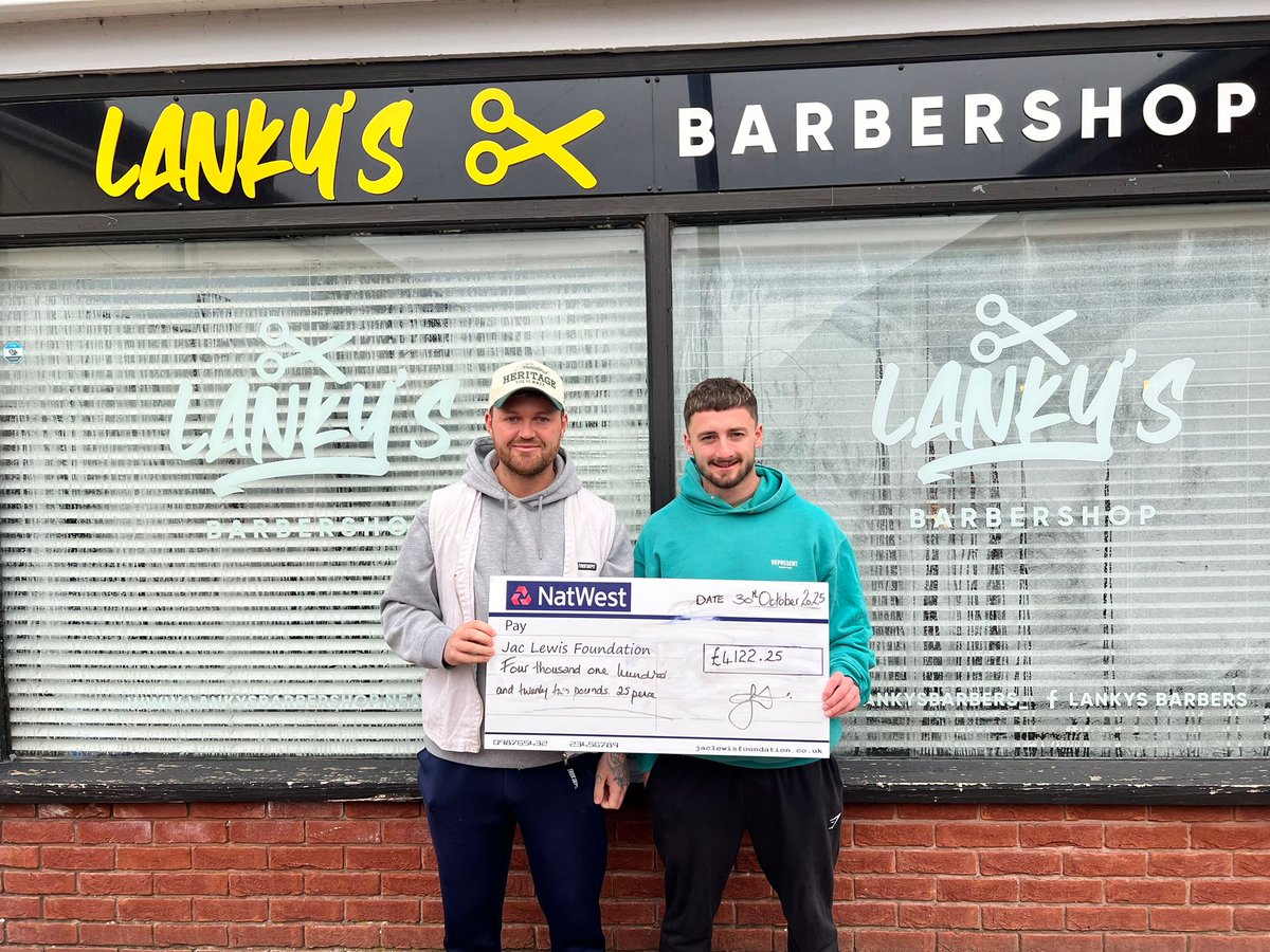 JacLewisFdn's tweet photo. They did it!💚 Fraser &amp; Joe ran 50 miles on #WorldMentalHealthDay and raised £4,122.25 for the Jac Lewis Foundation!  A huge thank you to you both and everyone who donated 🙌 https://t.co/lNX6e34VEG