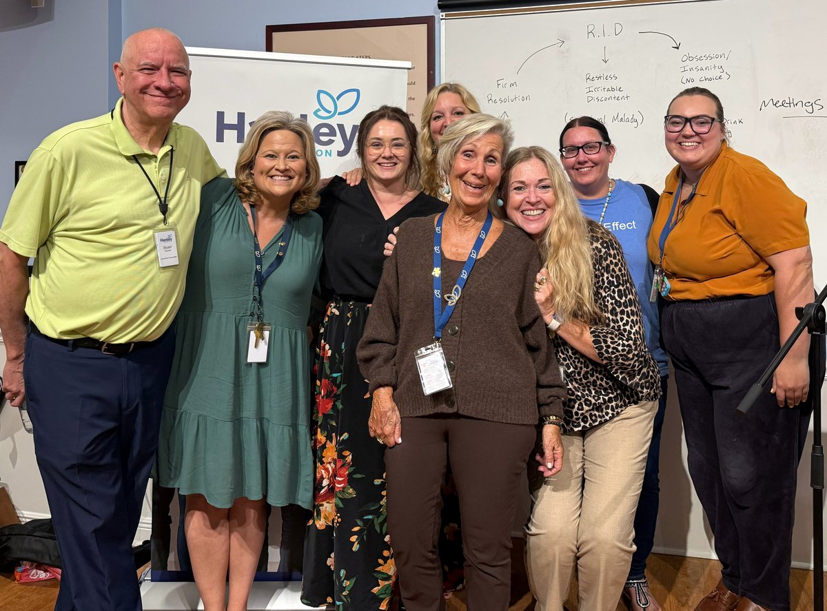 HanleyCenter's tweet image. Hanley celebrated 44 years of sobriety during our October Alumni Anniversary Night! 🎉 

Congratulations to our alumni and team members who celebrated a sober milestone. Together, we show that recovery is possible!
#HanleyEffect #WeDoRecover #RecoveryIsPossible #Celebrate