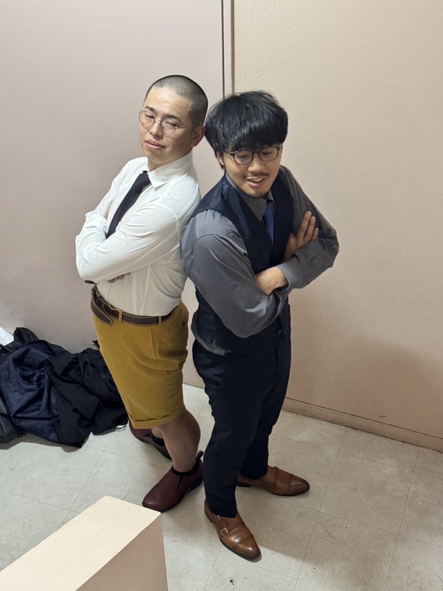 96_chronicle's tweet photo. 度胸星、散るッ…！！

本日のライブで解散です。来てくれた方あり　がとうございました。

相方は海を越え、私は本土で彷徨います。

海野よ、本当に楽しかったぜ。またな。
#んちんち https://t.co/fI0l0G753H