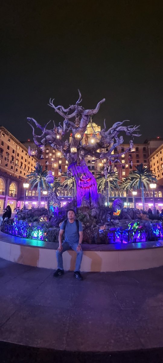 Халловиндсээр л ёвноо.