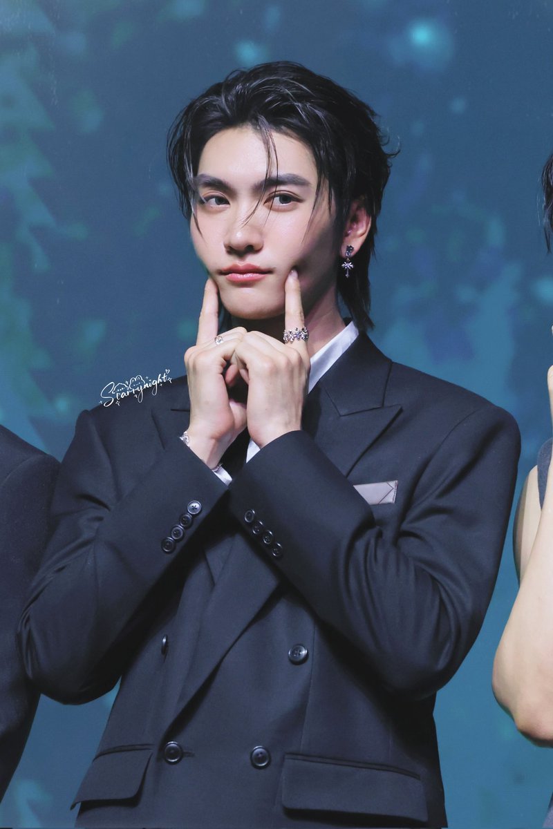 戳脸🤏🏻

BOSSCKM ZOMVIVOR NIGHT
#ZomvivorAwakeningNight
#Bosschaikamon #ShawtyBoss 
<a href="/Bossckm_/">BOSS.CKM</a>